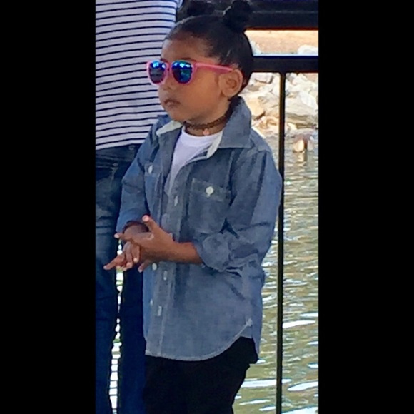 Meet your Posher, Sophia - Picture 2 of 3